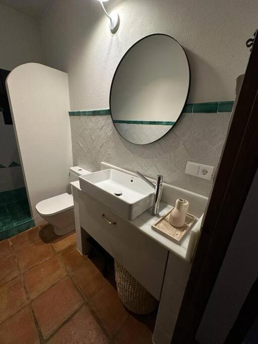 Apartment In Andalusian White Village Jimena De La Frontera Exterior photo